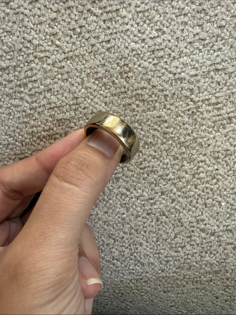 Oura ring 3 with charger size 8